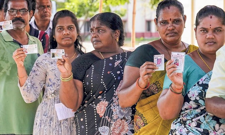 AP records 55.49% voter turnout in LS, Assembly polls till 3 pm