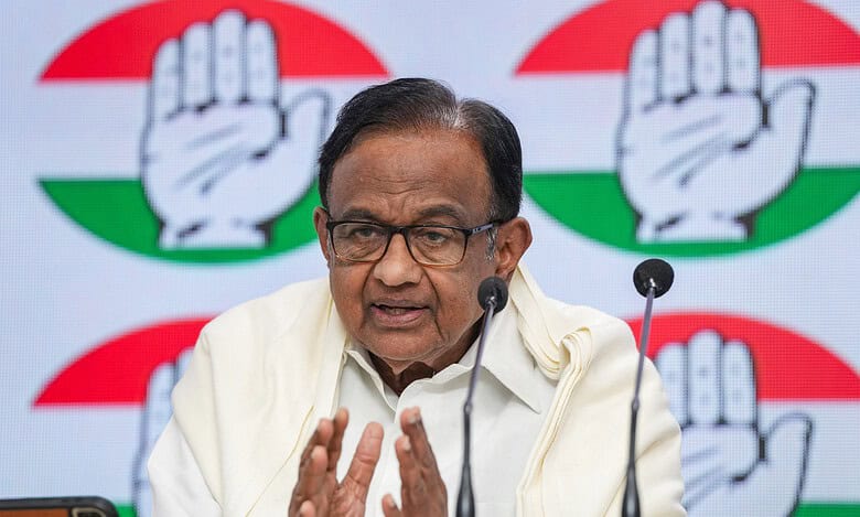 PM 'blatantly racist' by bringing in skin colour in poll debate: Chidambaram