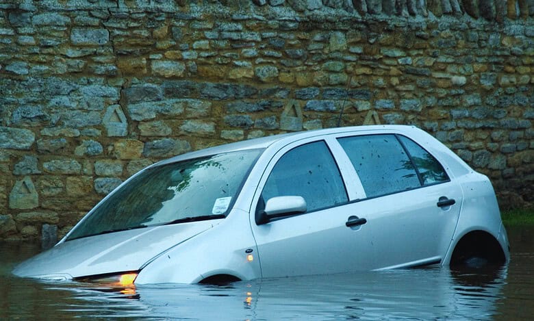 Google Maps drives tourists from Hyderabad into pond in Kerala