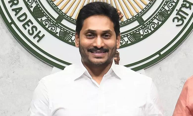 AP government in no mood to leave Hyderabad as its joint capital city