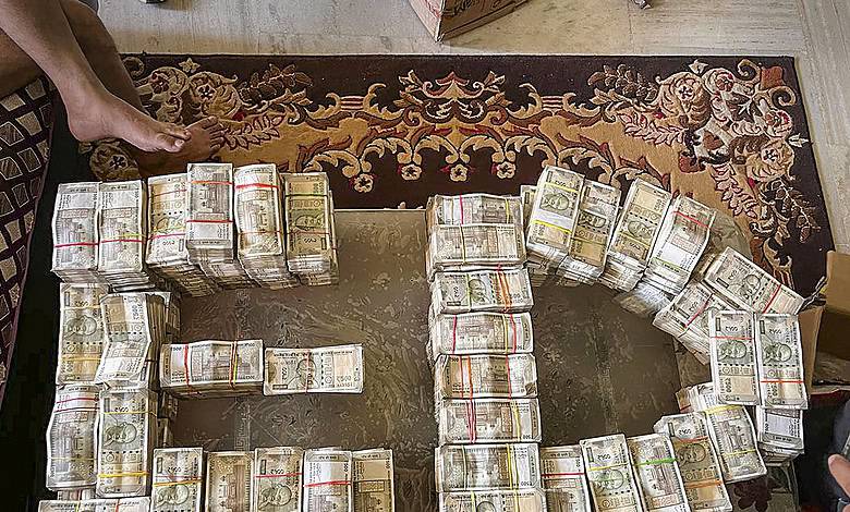 Vote scam: ED seizes Rs 13.5 cr after multiple raids in Mumbai, Ahmedabad