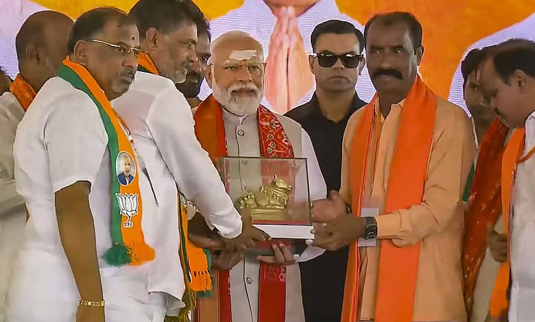 Hyderabad: Congress- BRS Nakko, vote for BJP, says PM Modi in Dakhni