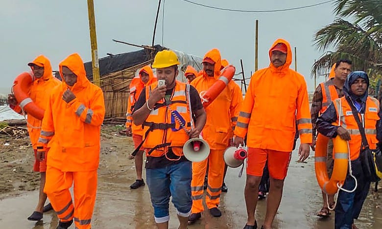 Preparations for Cyclone Remal landfall