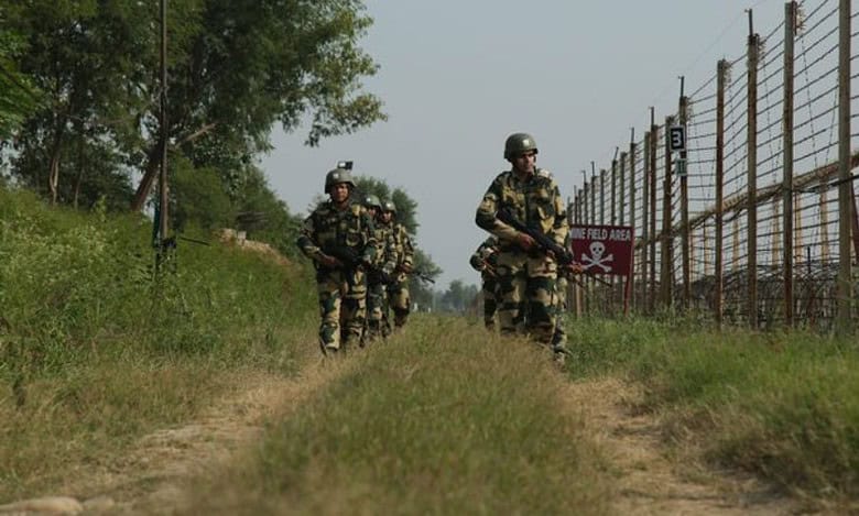 Pakistani intruder arrested near LoC in Jammu
