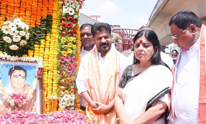 Telangana CM, Deputy CM pay tributes to former PM Rajiv Gandhi