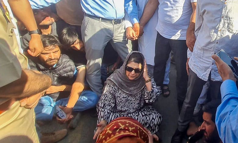 JK: Mehbooba alleges PDP workers detained on polling day, holds protest; police lathicharge crowd