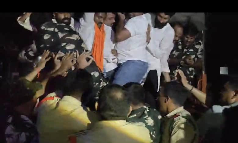 Telangana: Hanuman Yatra in Karimnagar leads to skirmish, protest against cops