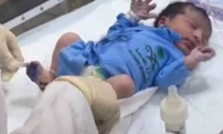 Haj 2024: Pakistani pilgrim delivers baby boy in Arafat