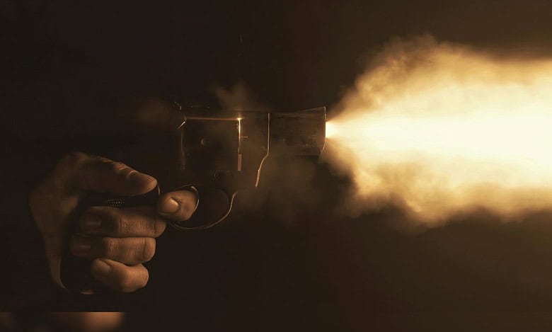 Hyderabad Police open fire to catch phone thief