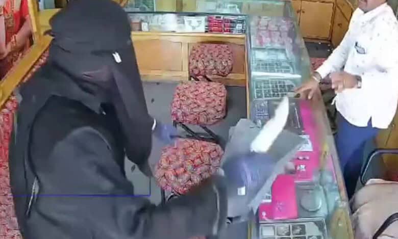 Medchal police crack the 'Jagadamba Jewellers' robbery case within 24 hours and arrest two persons.