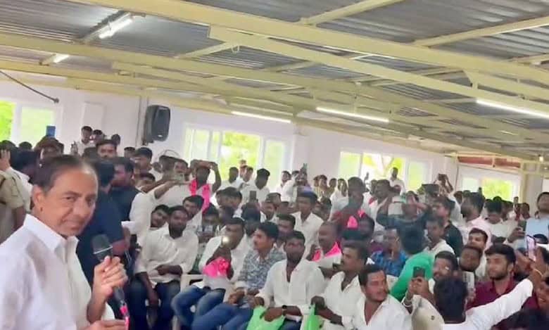 KCR held a meeting with the party workers and leaders from Jagtial, Koratla and Nizamabad constituencies at his farmhouse in Erravelli on Friday.