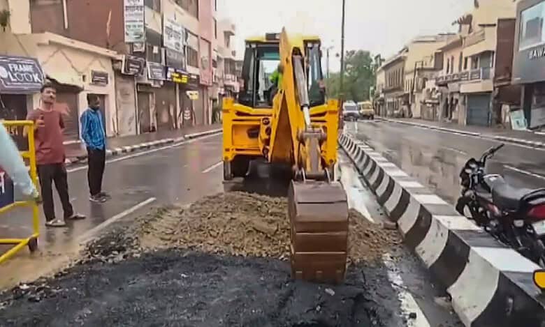 Road cave-ins on Ram Path, leakage at Ayodhya temple; 6 officials suspended