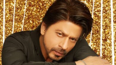 Hidden Story: SRK's secret night visits to slum area in Mumbai