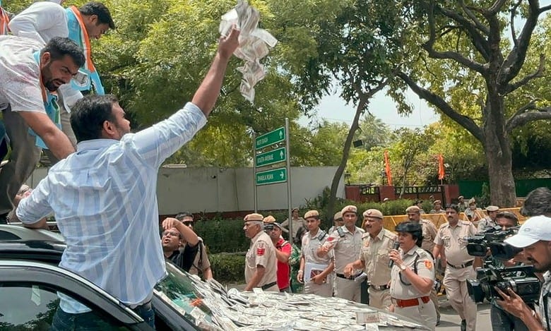UGC-NET cancelled: NSUI members protest outside Edu minister’s house
