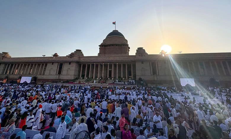 Transgenders, labourers to attend Modi’s oath-taking ceremony