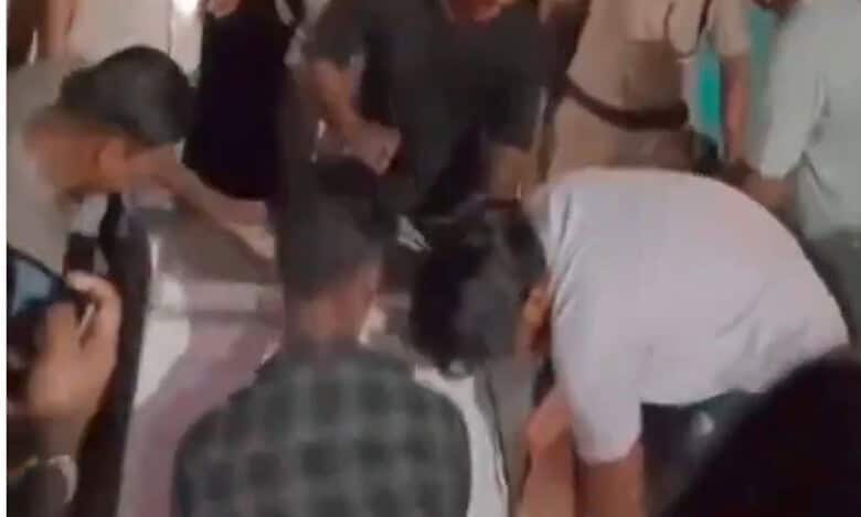 Cow vigilantes seize meat, fridge after barging into Muslim home