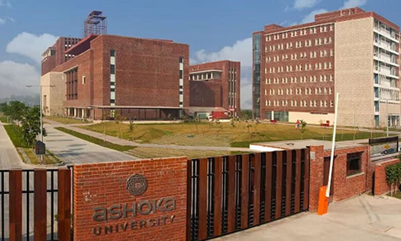 Ashoka University students show solidarity with Palestine at graduate ceremony