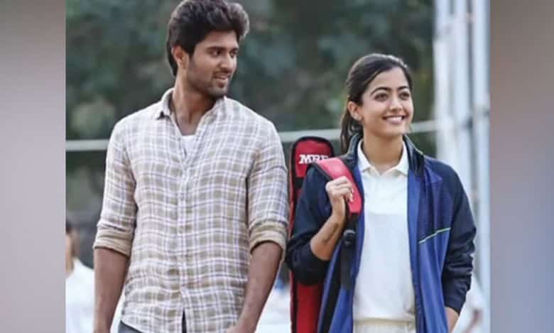 Vijay Deverakonda drops pic with Rashmika Mandanna from 'Dear Comrade', recalls time of film's release