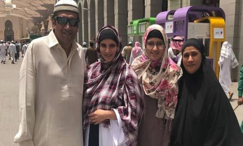 Celebs who are performing Haj 2024: Mirza sisters join from Hyd