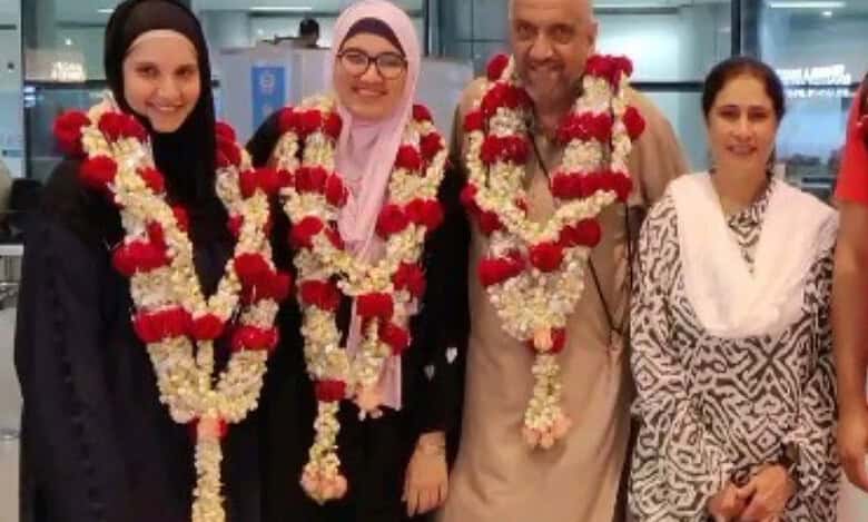 Sania Mirza gets warm welcome at airport post Haj, photo viral