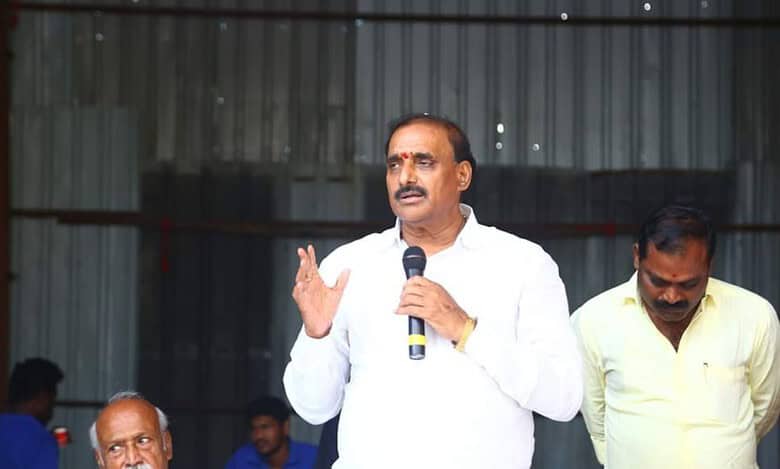 Hyderabad: Serlingampally BRS MLA Arekapudi Gandhi joins Congress