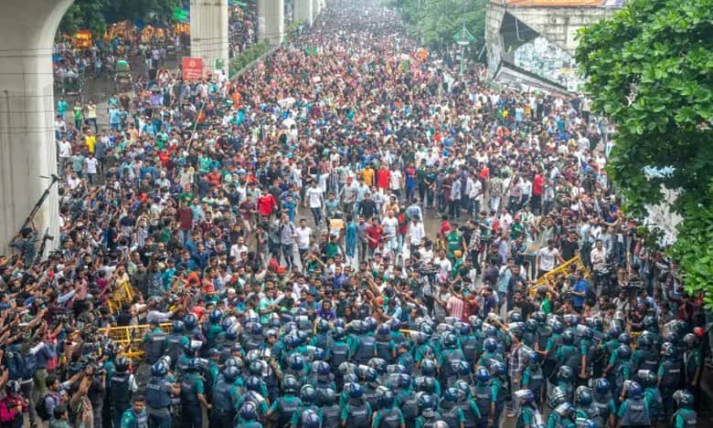 Around 1000 Indian students return home from riot-hit Bangladesh