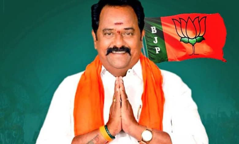 Expressing his dissatisfaction over the way assembly budget sessions were happening, Kamareddy BJP MLA K Venkat Ramana Reddy felt that unnecessarily he was elected as the MLA.