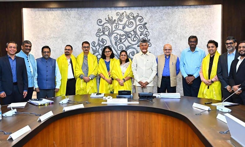 AP aims 15% growth, doubling per capita income every four years: Naidu