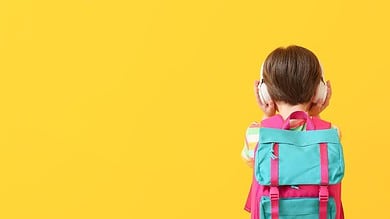 Education Ministry reviews guidelines for implementation of bagless days in schools
