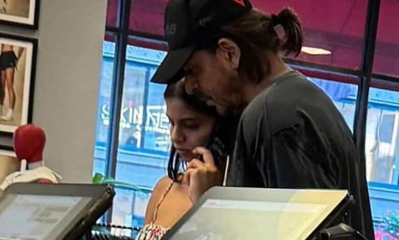 SRK skips Ambanis' events, spotted at posh cafe, photo viral