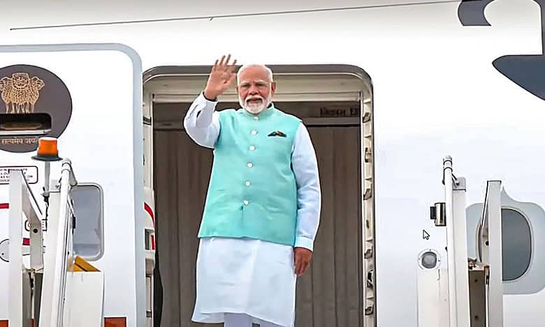 PM Modi lands in Russia to hold summit talks with Prez Putin
