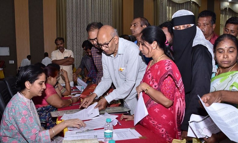 Prajavani receives 5736 applications on Jan 21