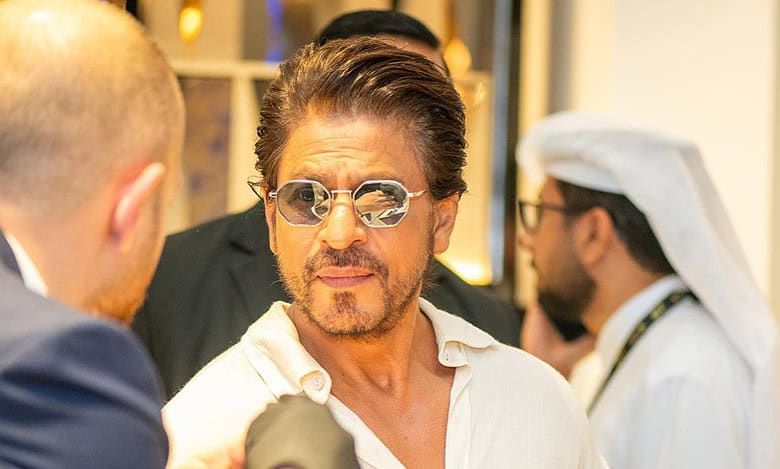 Shah Rukh Khan suffers health issue, undergoes surgery: Report