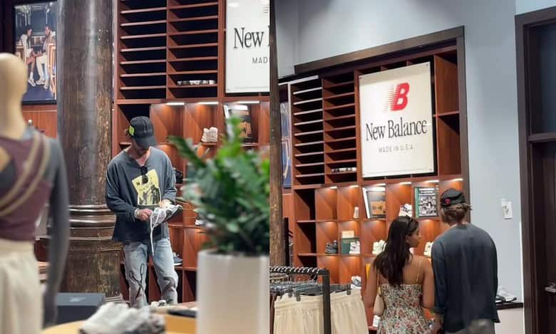 SRK's shopping video: A glimpse of the superstar’s daily life!