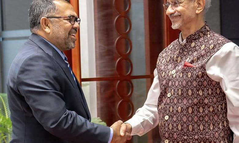 EAM Jaishankar with FM Moosa Zameer