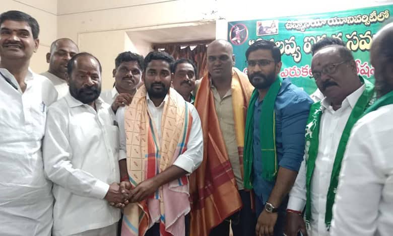Erukalas demanded the State government to establish 'Ekalavya ST Corporation' and appoint chairman for it.