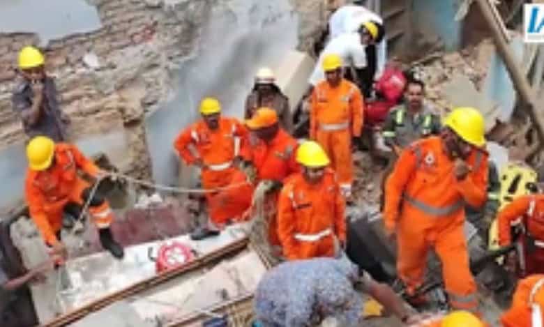 House collapse in kashi