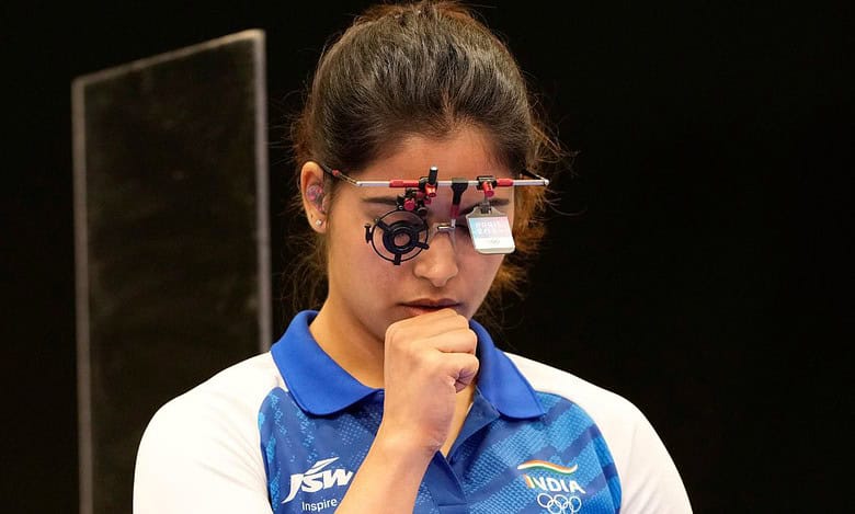 Double Olympic bronze medal-winning shooter Manu Bhaker returns home