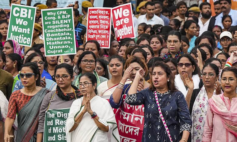 R G Kar: Mamata, junior doctors hold 2-hr talks amid ongoing protests
