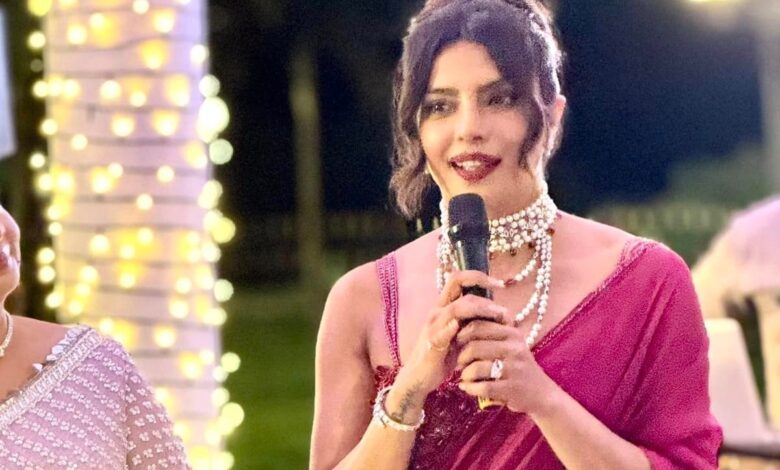 Priyanka Chopra leaves fans spellbound in stunning saree look at brother Siddharth's wedding