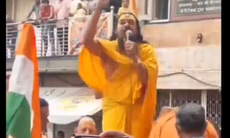 A Hindu monk in Rajasthan's Balotra has sparked outrage by delivering hate speech.