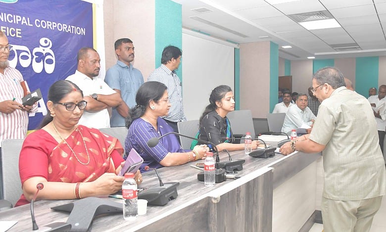 GHMC receives 25 petitions and 30 pleas on Aug 19