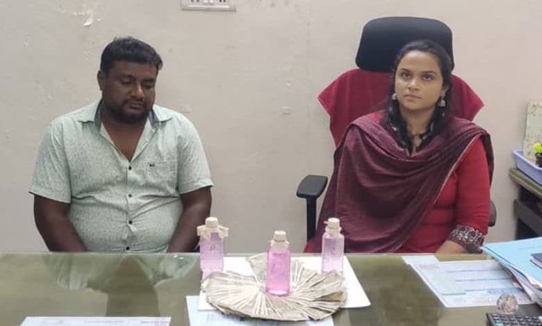 Hyderabad: HMWSSB official arrested for seeking Rs 30K bribe