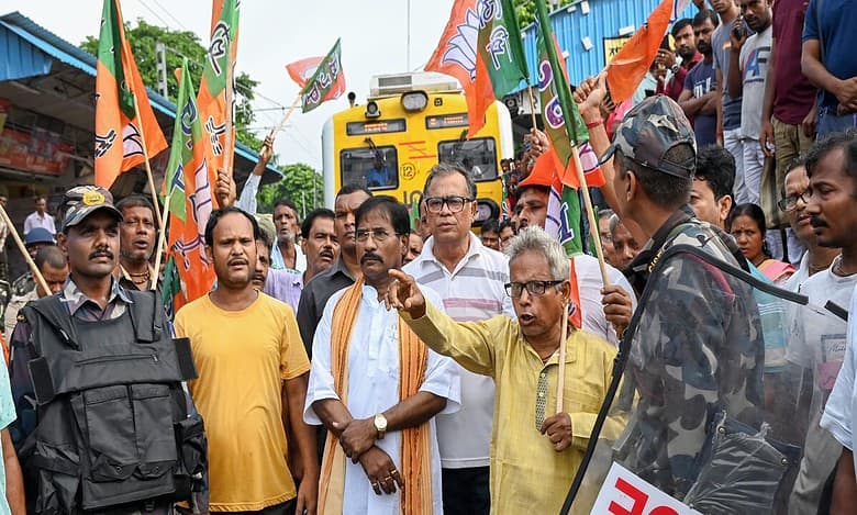 BJP’s 12-hour shutdown partially affects life in West Bengal