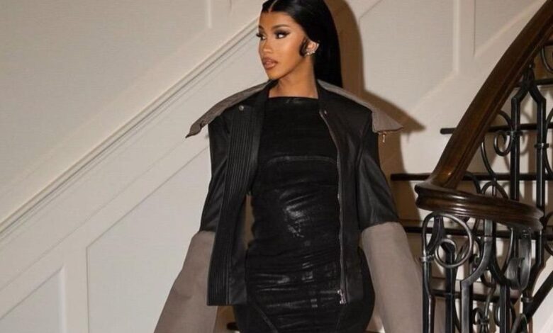 Cardi B announces pregnancy after filing for divorce from Offset