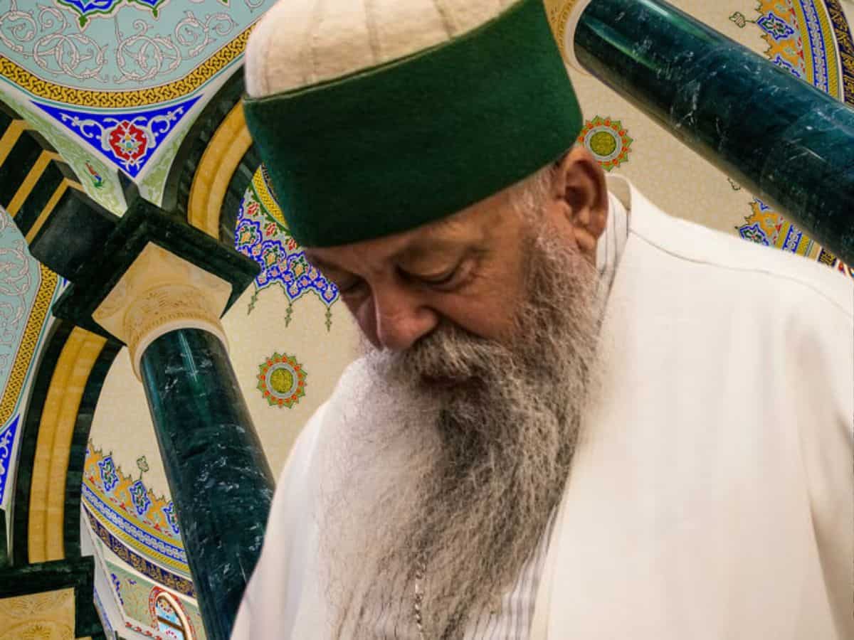 Bektashi Darvish Baba Mondi