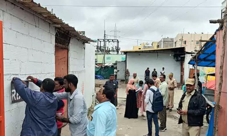 Hyderabad: Survey of encroachments along Musi river basin continues
