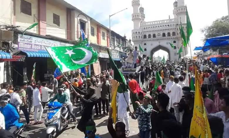 Hyderabad traffic police issues traffic advisory on the occasion of Milad-Un-Nabi Peace Procession on Thursday from 8 am to 8 pm.