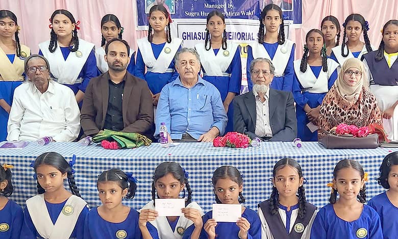 Safdariya Girls School celebrates 90th anniversary