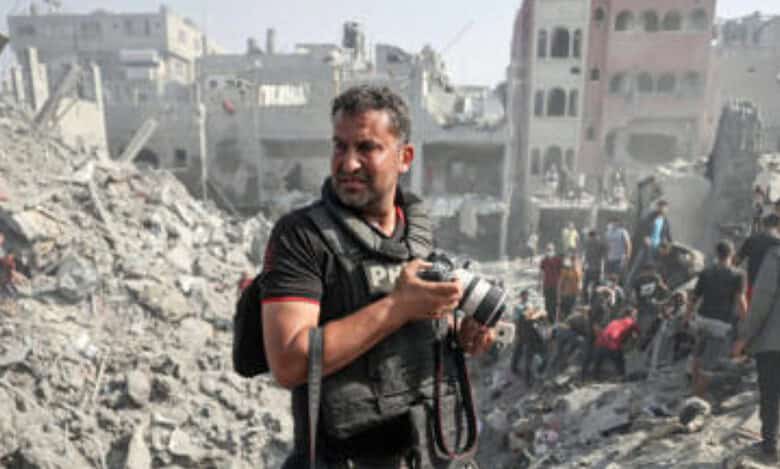 Palestinian photographer wins Visa d’Or News award for covering Gaza conflict